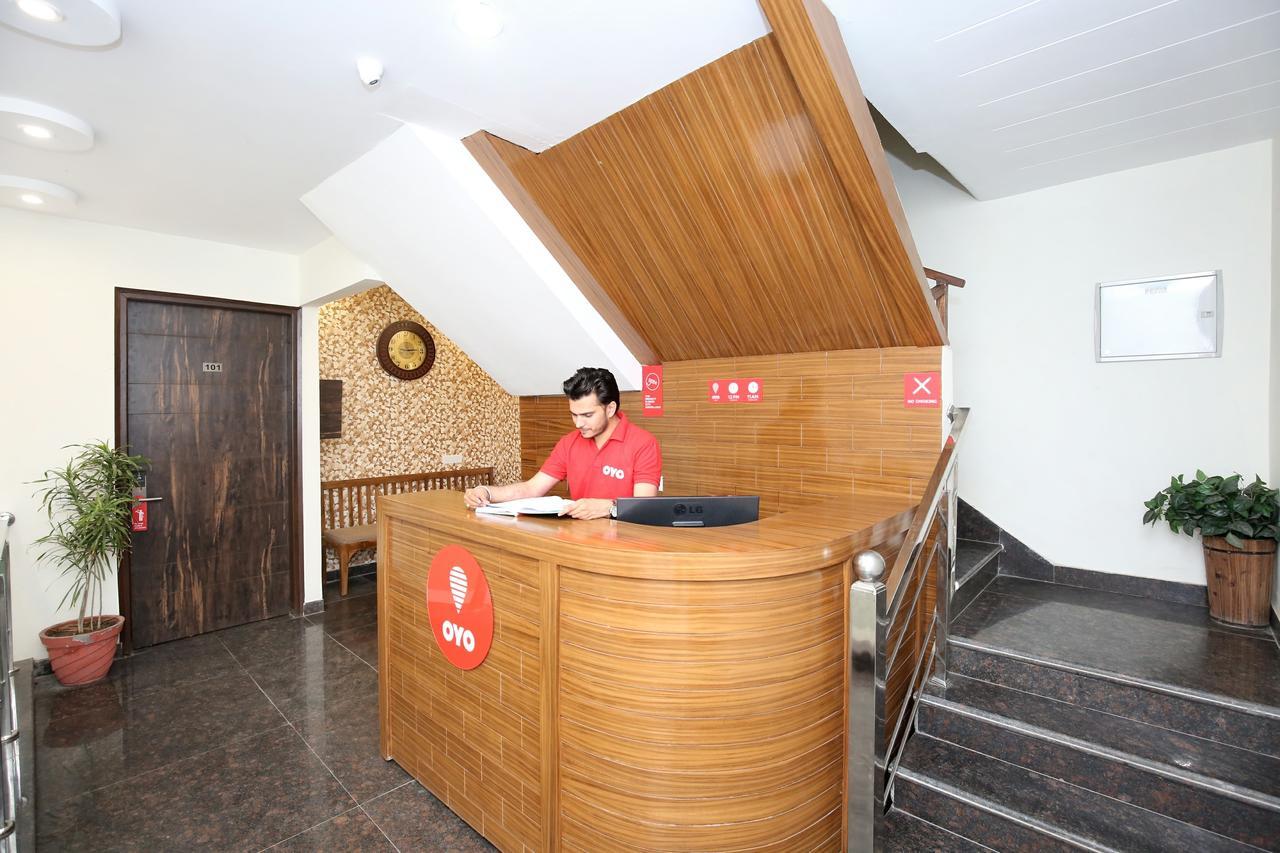 بانتشكولا Oyo 13373 Hotel Royal Star المظهر الخارجي الصورة